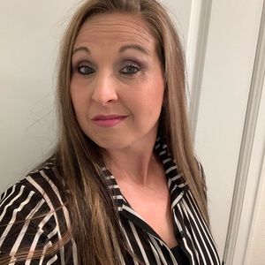 Meet your Posher, Traci